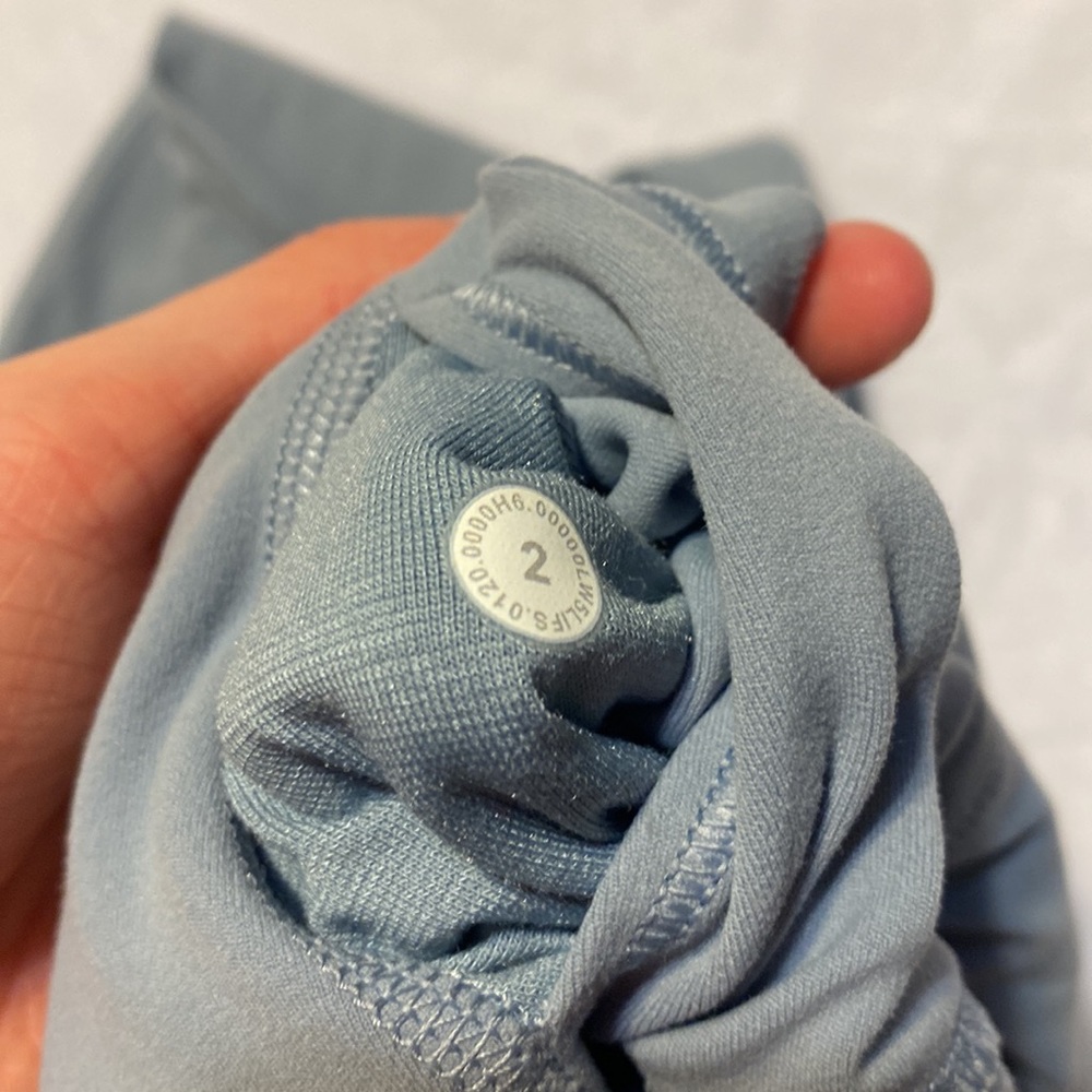 Lululemon align leggings - Picture 7 of 8